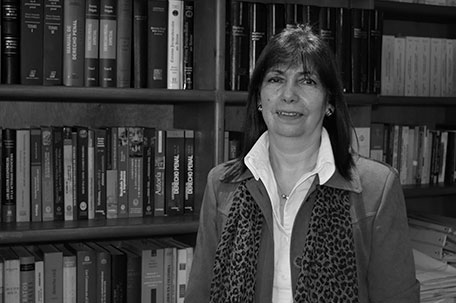 PATRICIA MARTÍNEZ G.Associate